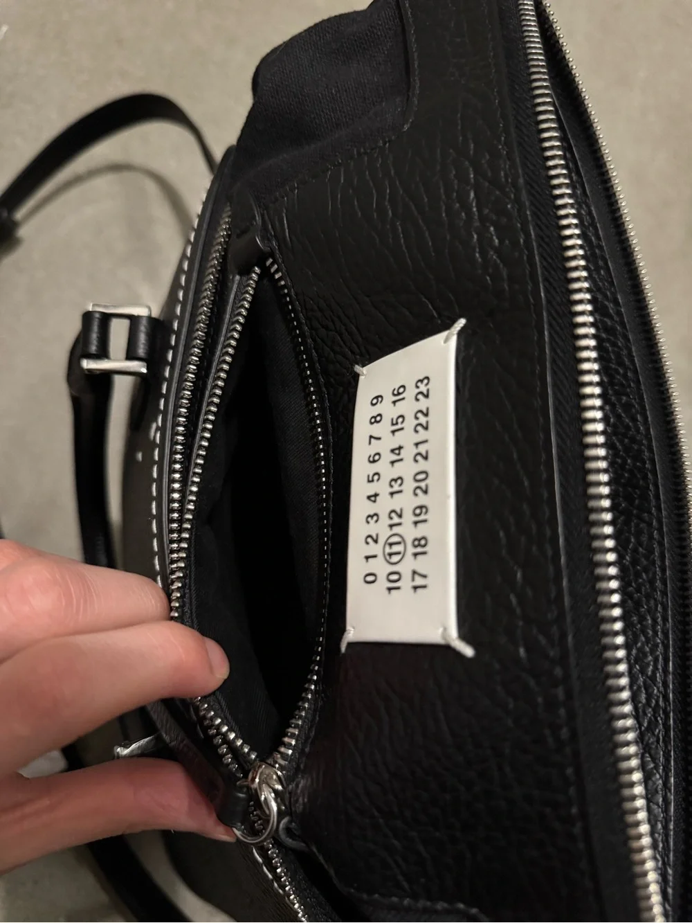 Maison Martin Margiela 5AC Classique Tote Bag in Medium